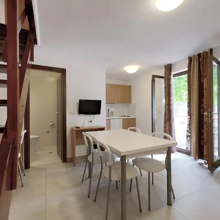 Hotel Comfortable With A Terrace Rovinj